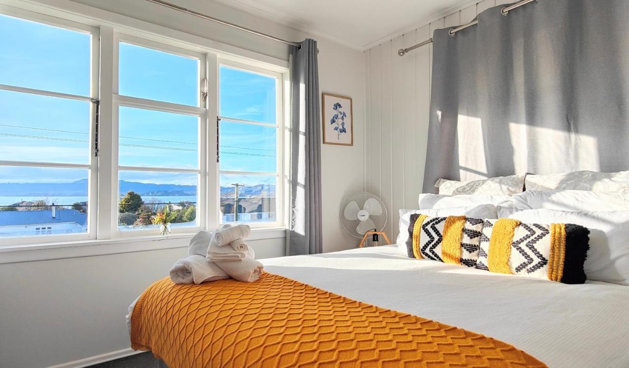 Lake, Mountain View Cottage Rotorua Bagian luar foto